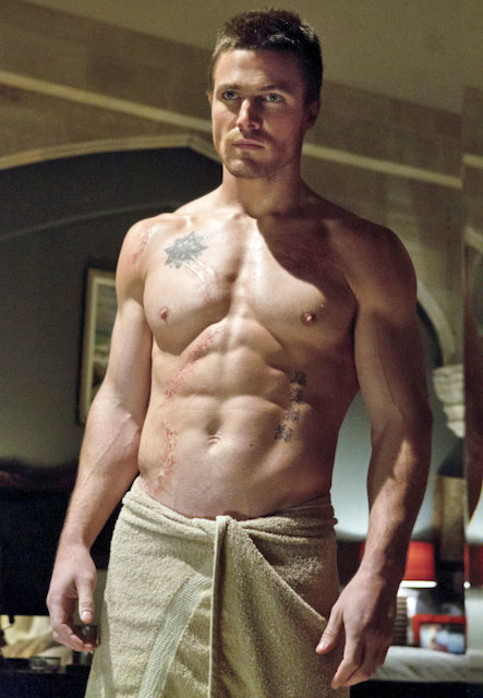 Stephen Amell Height and Weight