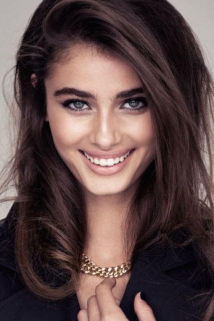 Taylor Hill Height and Weight