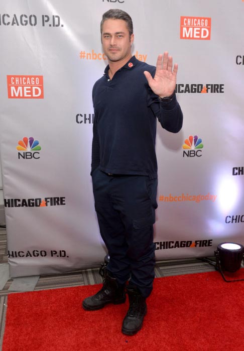 Taylor Kinney Height and Weight