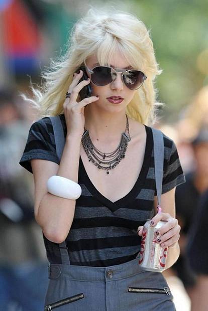 Taylor Momsen Height and Weight