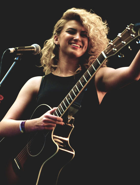 Tori Kelly Height and Weight