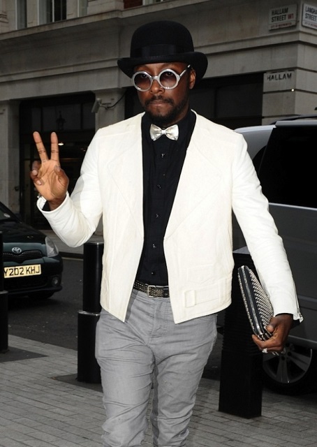 Will i Am Height and Weight